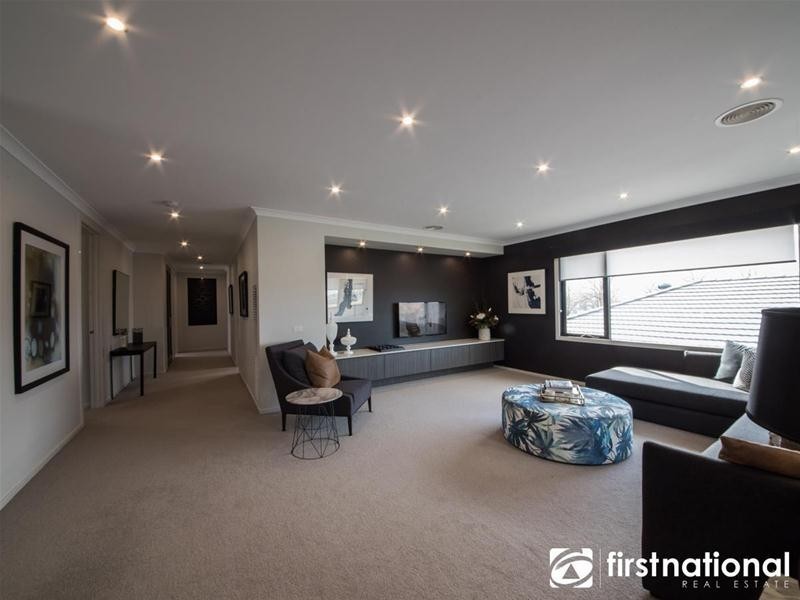 282 Alisma Boulevard, Cranbourne North VIC 3977