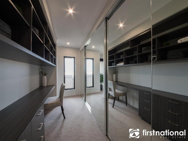 282 Alisma Boulevard, Cranbourne North VIC 3977