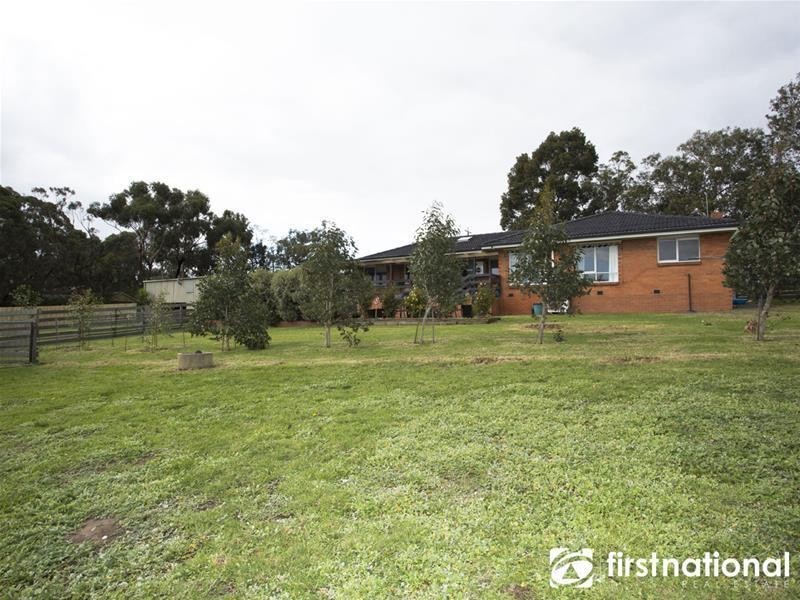 1 Jacques Road, Narre Warren North VIC 3804