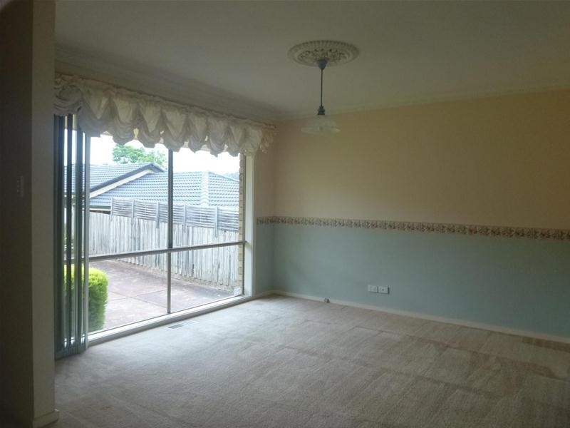 2/11 Landor Court, Narre Warren VIC 3805