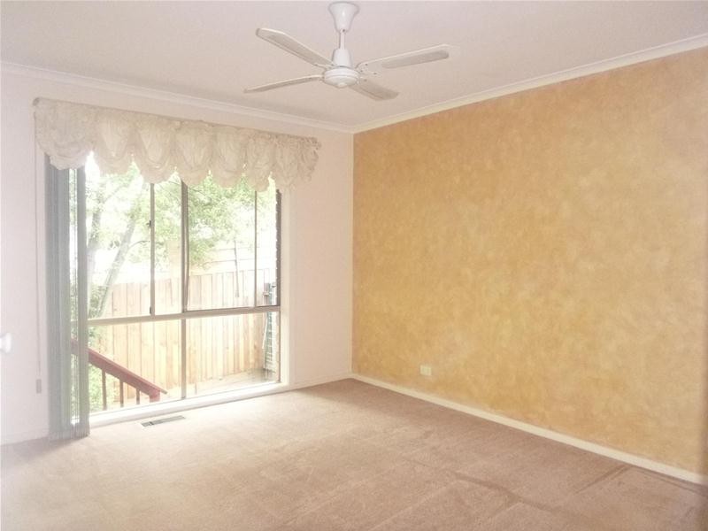 2/11 Landor Court, Narre Warren VIC 3805