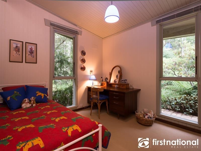 570 Bourkes Creek Road, Pakenham Upper VIC 3810