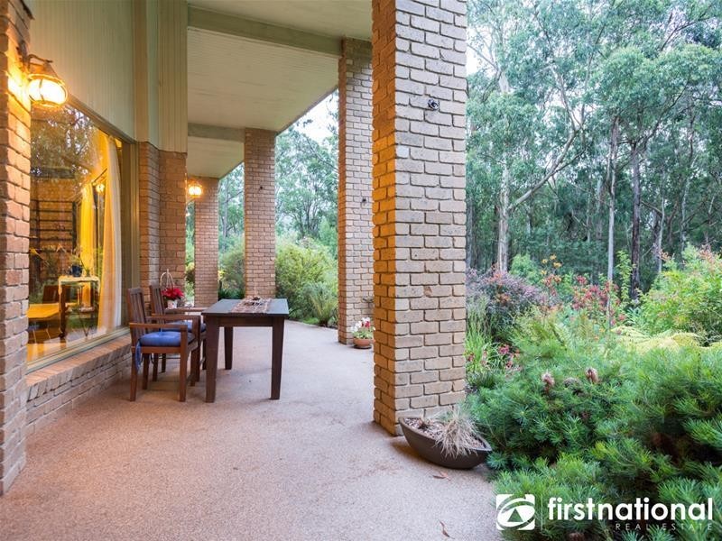 570 Bourkes Creek Road, Pakenham Upper VIC 3810