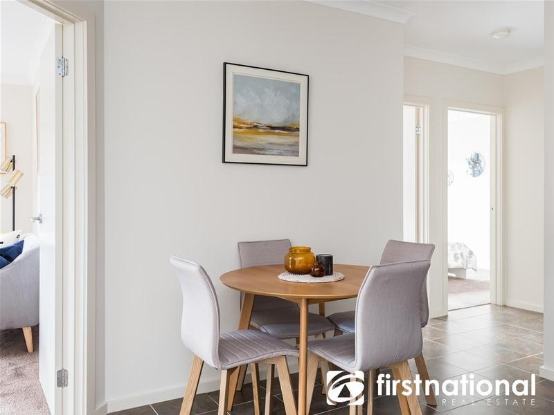 7 Devine Drive, Pakenham VIC 3810