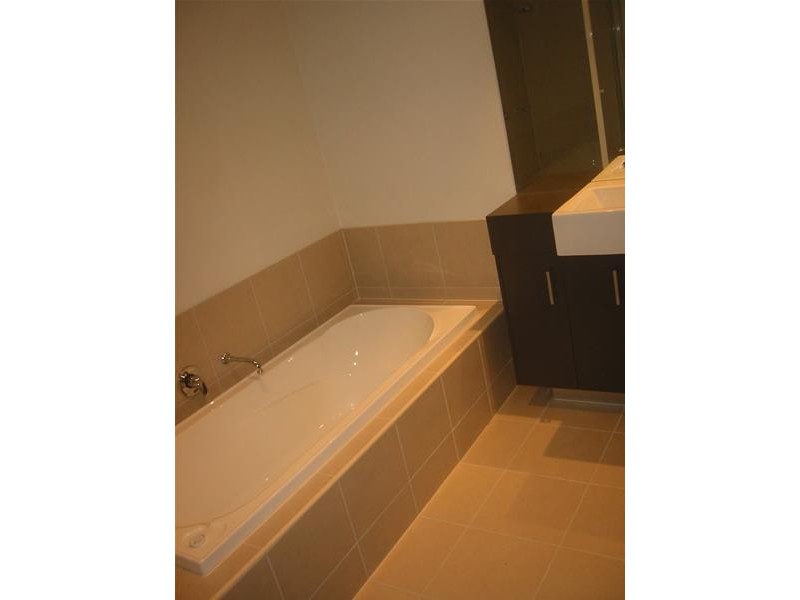 8 Manna Row, Officer VIC 3809