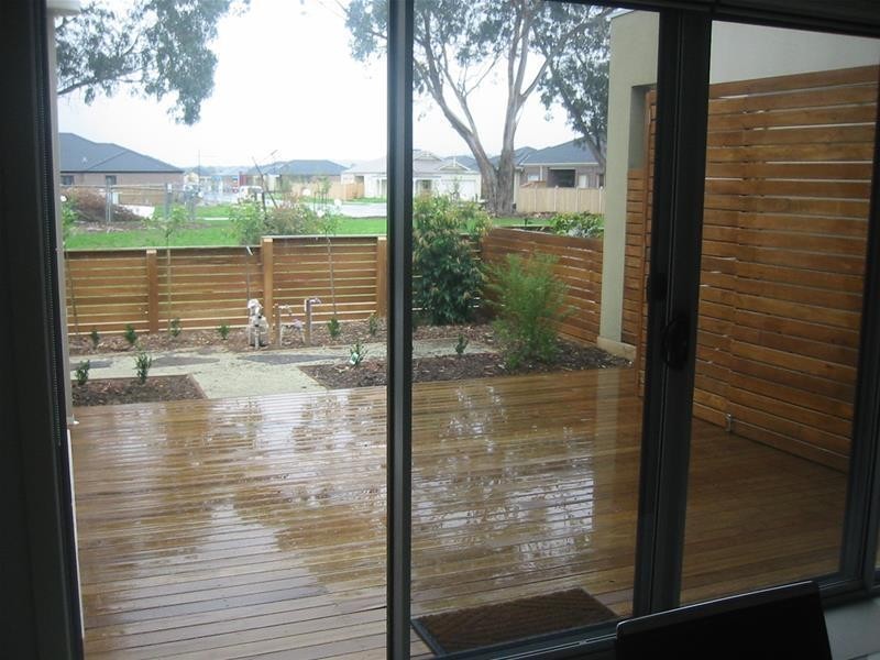 8 Manna Row, Officer VIC 3809