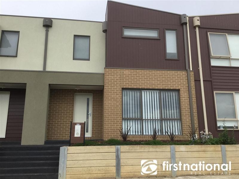 49 Atlantic Drive, Pakenham VIC 3810