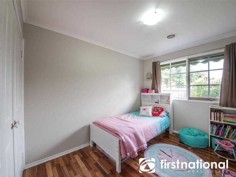 10 Oxenford Rise, Narre Warren South VIC 3805