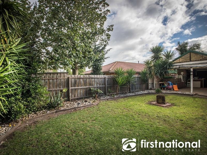 10 Oxenford Rise, Narre Warren South VIC 3805