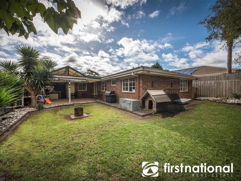 10 Oxenford Rise, Narre Warren South VIC 3805