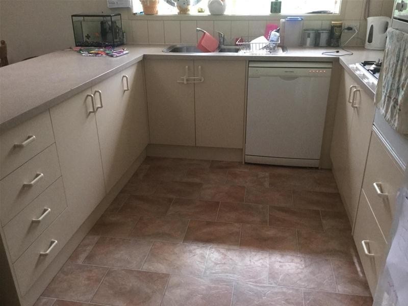 9 Claire Close, Pakenham VIC 3810