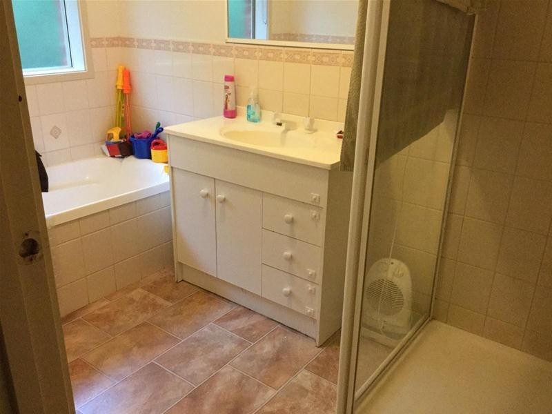 9 Claire Close, Pakenham VIC 3810