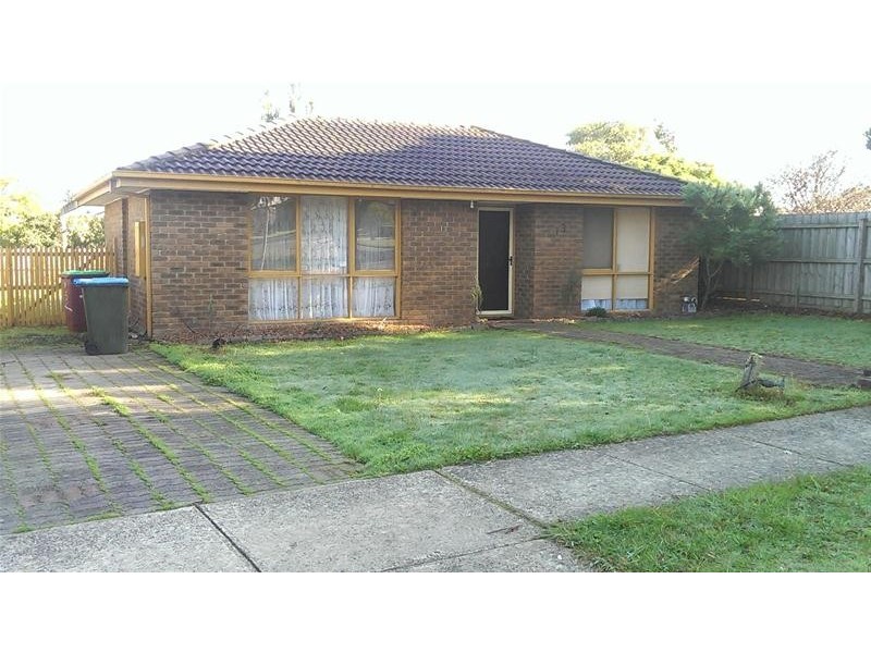 13 Rosemont Drive, Narre Warren VIC 3805