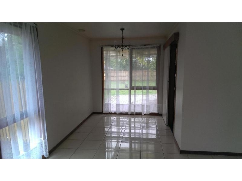 13 Rosemont Drive, Narre Warren VIC 3805