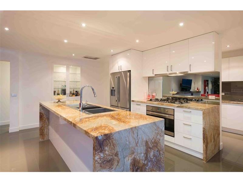 62 Loxley Boulevard, Narre Warren South VIC 3805