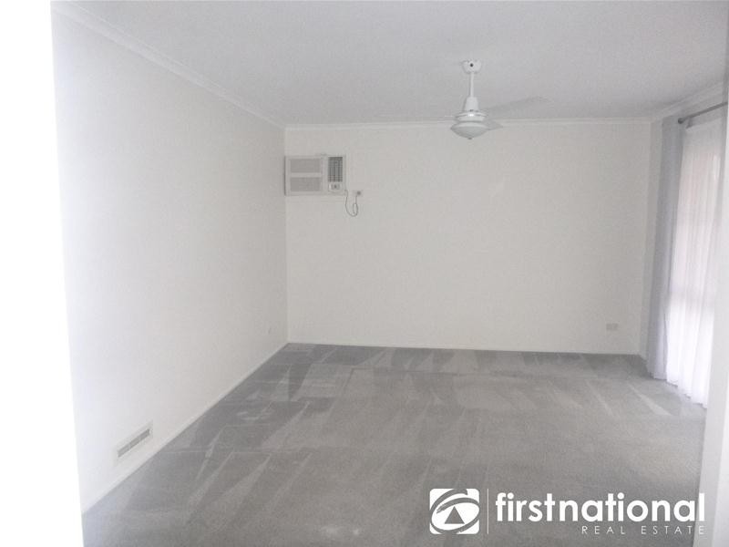 1 Ingram Close, Narre Warren VIC 3805