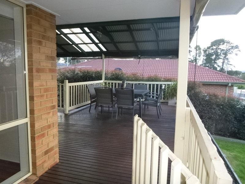 25 Innes Court, Berwick VIC 3806