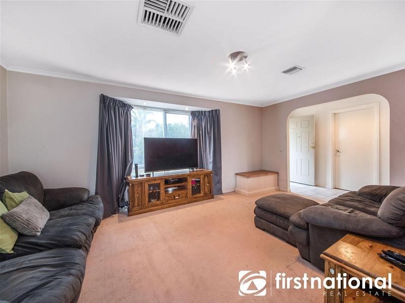 17 Amber Crescent, Narre Warren VIC 3805