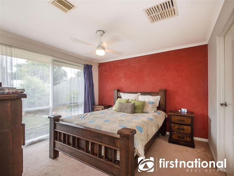 17 Amber Crescent, Narre Warren VIC 3805