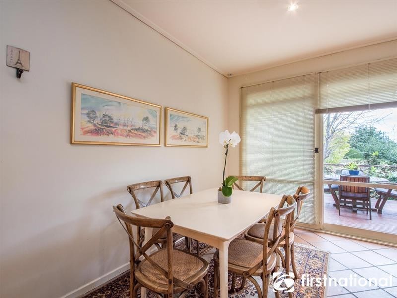 11 Clover Close, Berwick VIC 3806