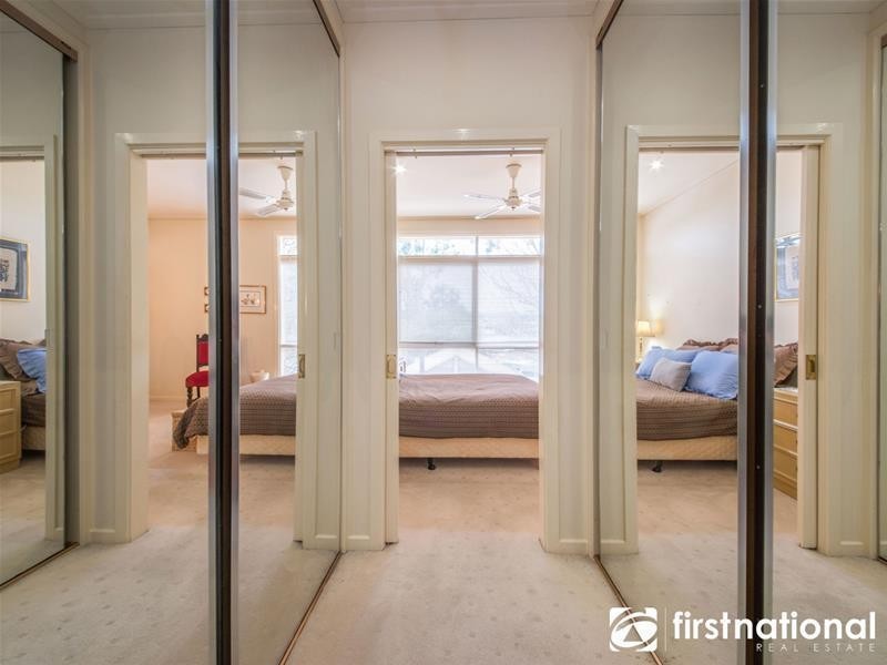 11 Clover Close, Berwick VIC 3806