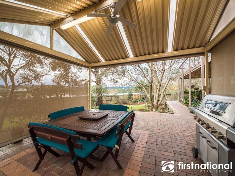 11 Clover Close, Berwick VIC 3806