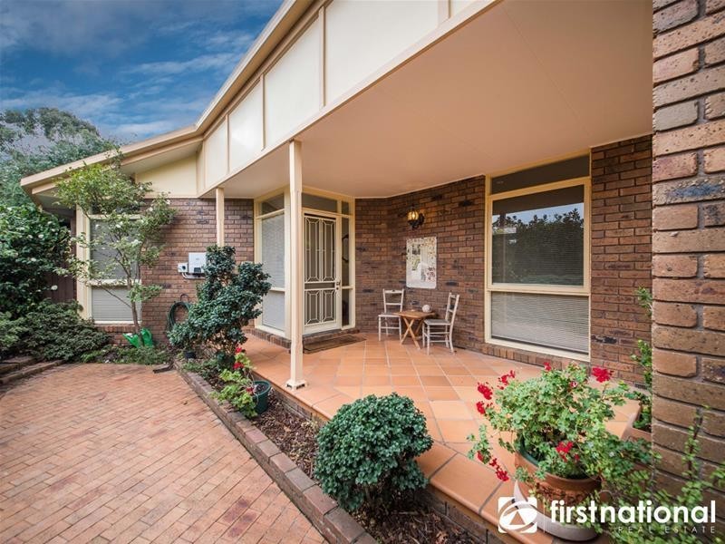11 Clover Close, Berwick VIC 3806