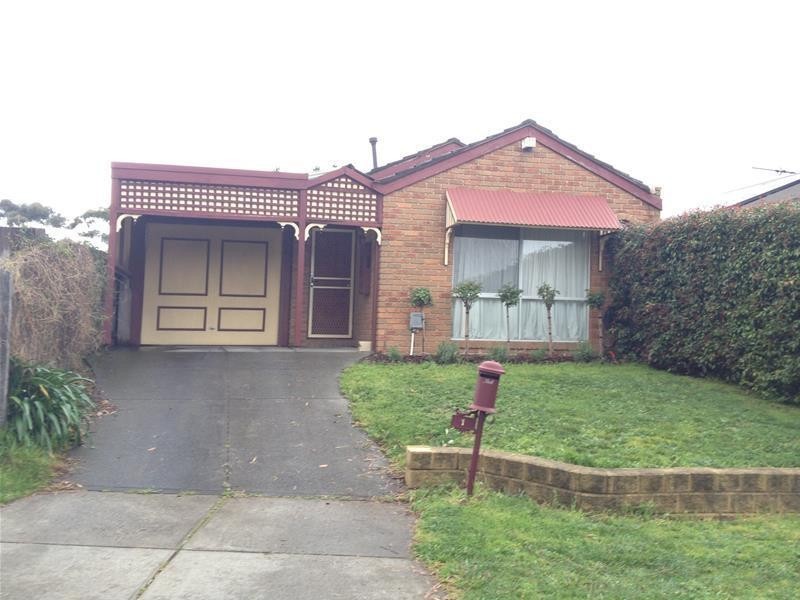 1 Wimmera Court, Berwick VIC 3806