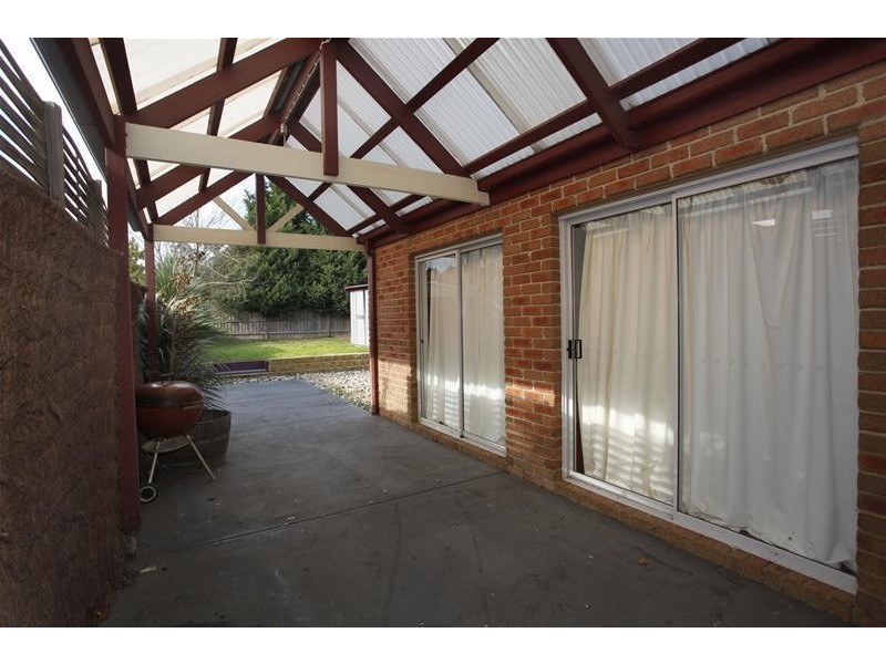 1 Wimmera Court, Berwick VIC 3806