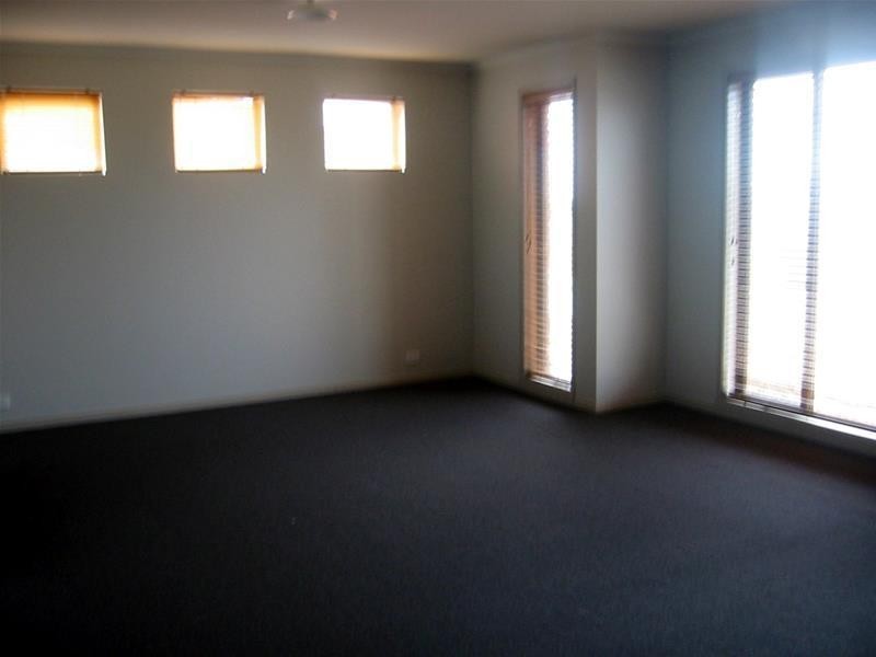 27 St Anne’s Crescent, Berwick VIC 3806