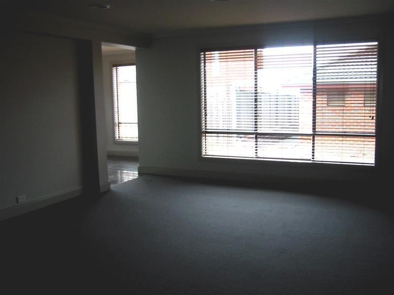 27 St Anne’s Crescent, Berwick VIC 3806