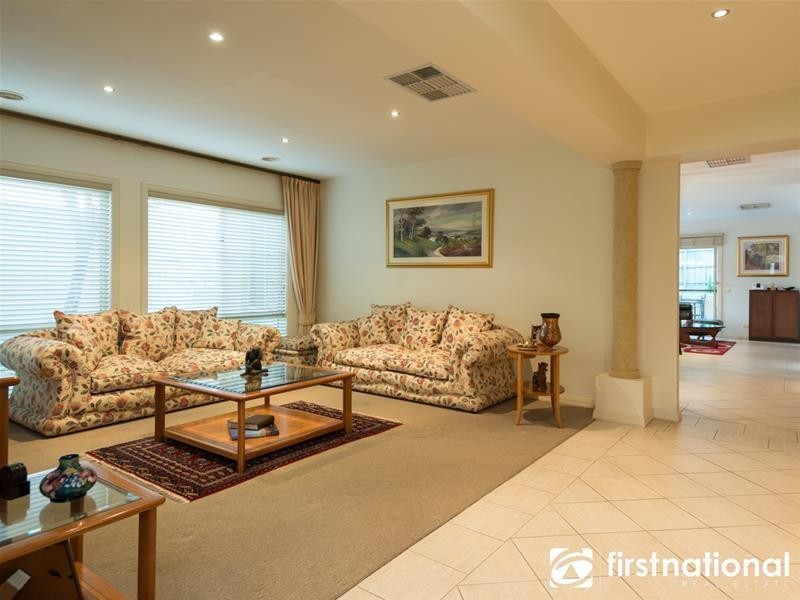 29 Grange Circuit, Beaconsfield VIC 3807