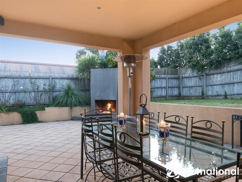 29 Grange Circuit, Beaconsfield VIC 3807