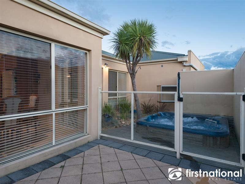 29 Grange Circuit, Beaconsfield VIC 3807