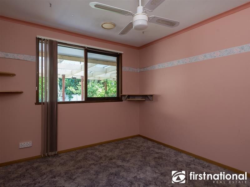 64 Collins Crescent, Berwick VIC 3806