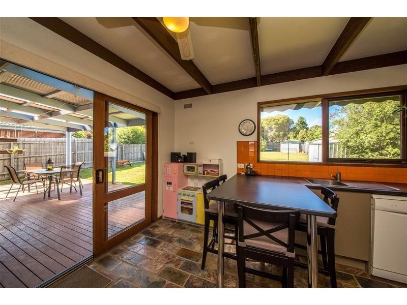 12 Mahon Crescent, Narre Warren VIC 3805