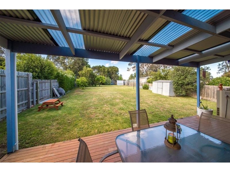 12 Mahon Crescent, Narre Warren VIC 3805
