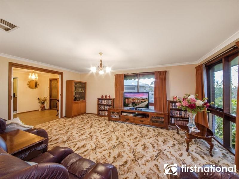 32 Outlook Drive, Berwick VIC 3806