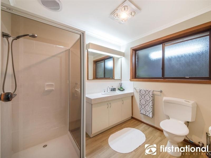 32 Outlook Drive, Berwick VIC 3806