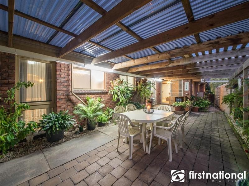 32 Outlook Drive, Berwick VIC 3806
