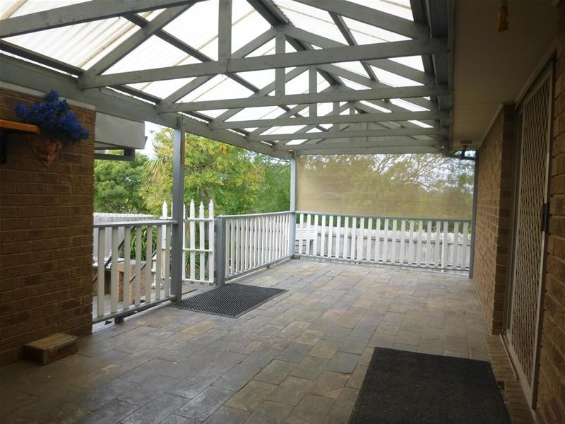 50 Hinrichsen Drive, Hallam VIC 3803