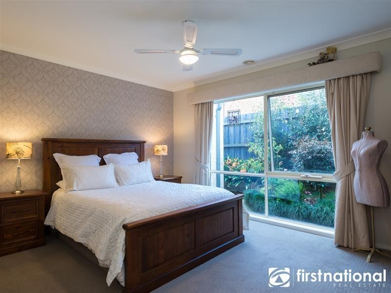 9 Kerry Place, Garfield VIC 3814