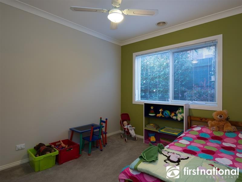 9 Kerry Place, Garfield VIC 3814