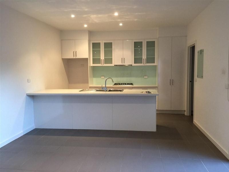 4A Manuka Road, Berwick VIC 3806