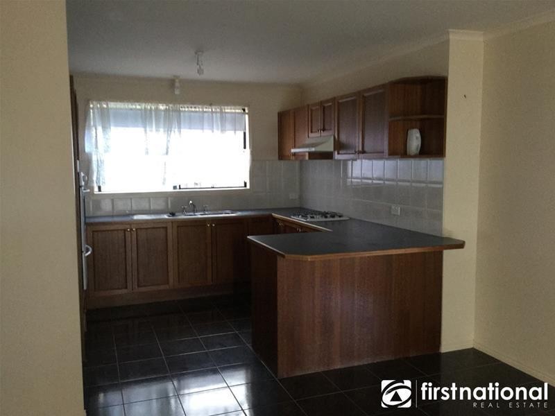 66 Leigh Drive, Pakenham VIC 3810