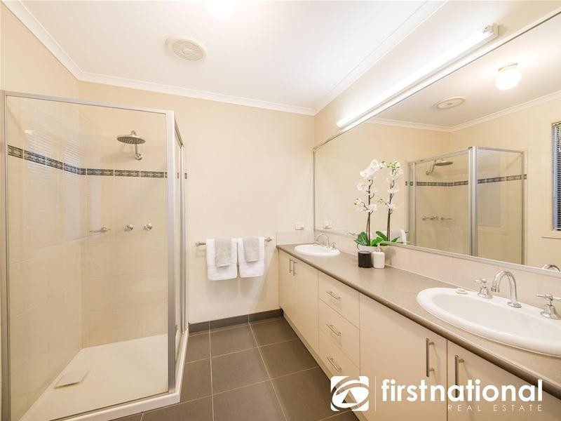 17 Rimfire Avenue, Drouin VIC 3818