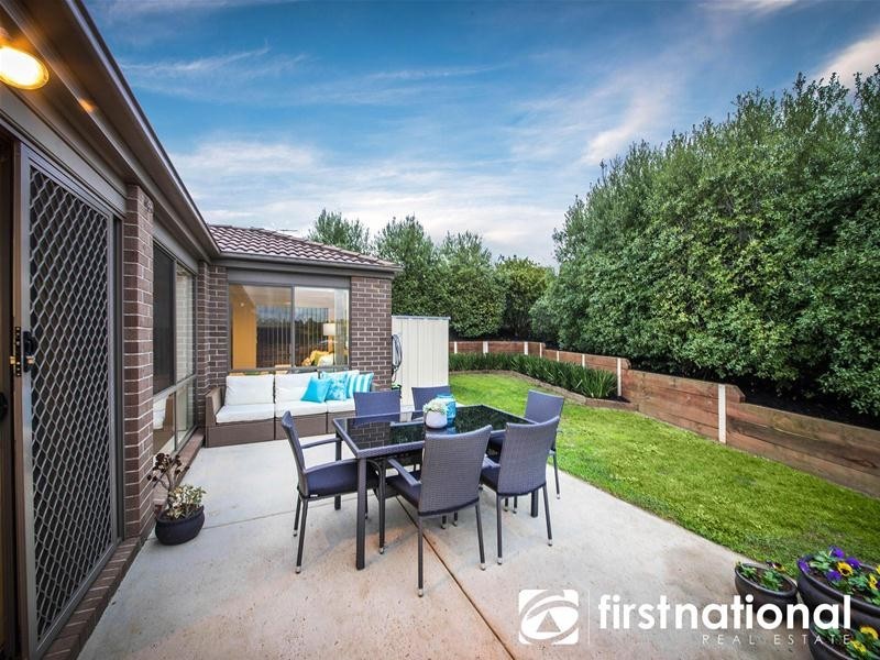 17 Rimfire Avenue, Drouin VIC 3818