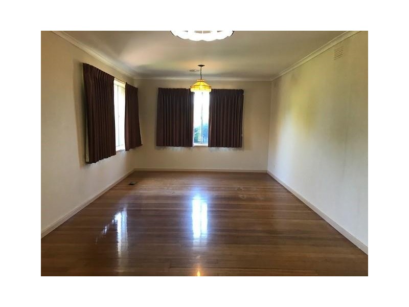 2 Ayr Court, Berwick VIC 3806