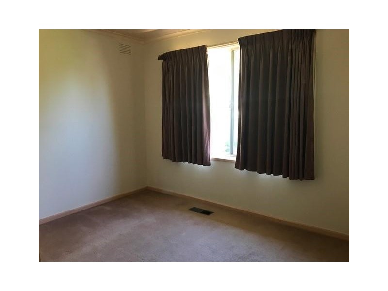 2 Ayr Court, Berwick VIC 3806