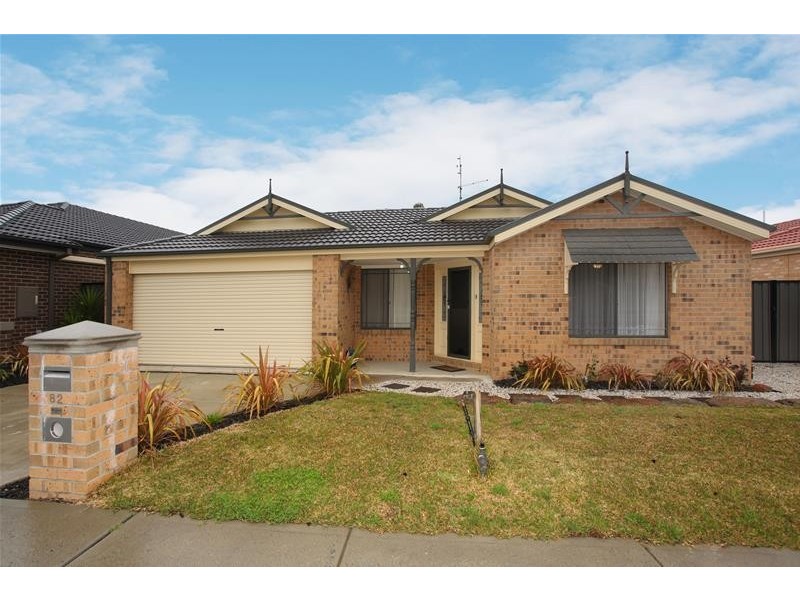 82 Windermere Boulevard, Pakenham VIC 3810